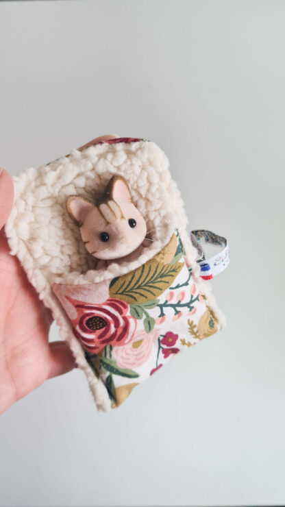 Mini Lit + petit malin chat vintage chiné -