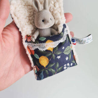 Mini Lit + petit malin lapin vintage chiné