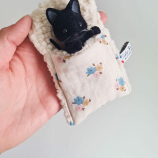 Mini Lit + petit malin chat noir vintage chiné