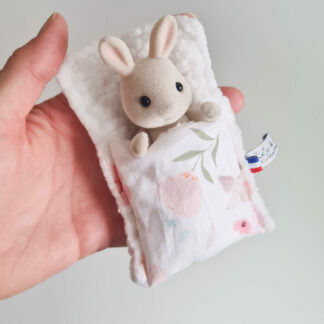 Mini Lit + petit malin lapin vintage chiné