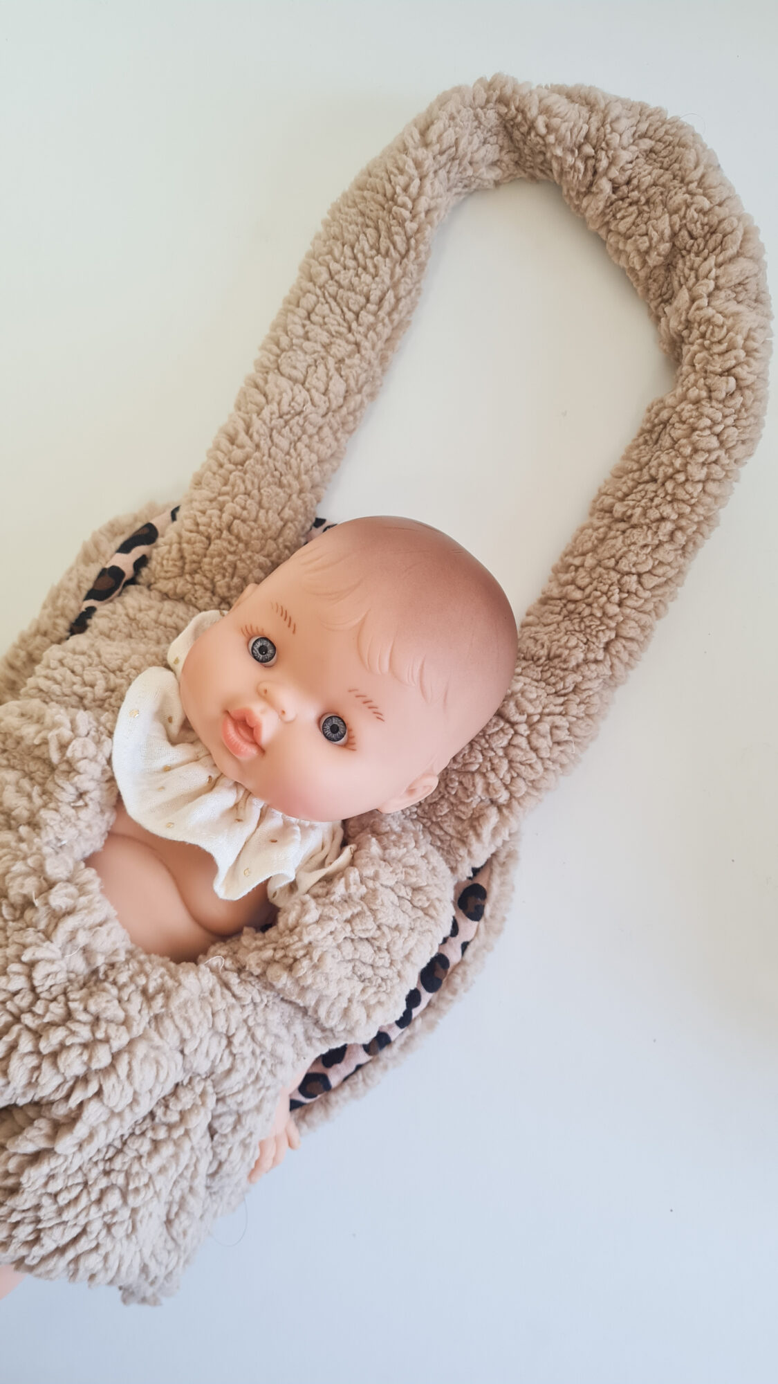 Porte poupée LEOPARD au choix (précommande) – Image 3