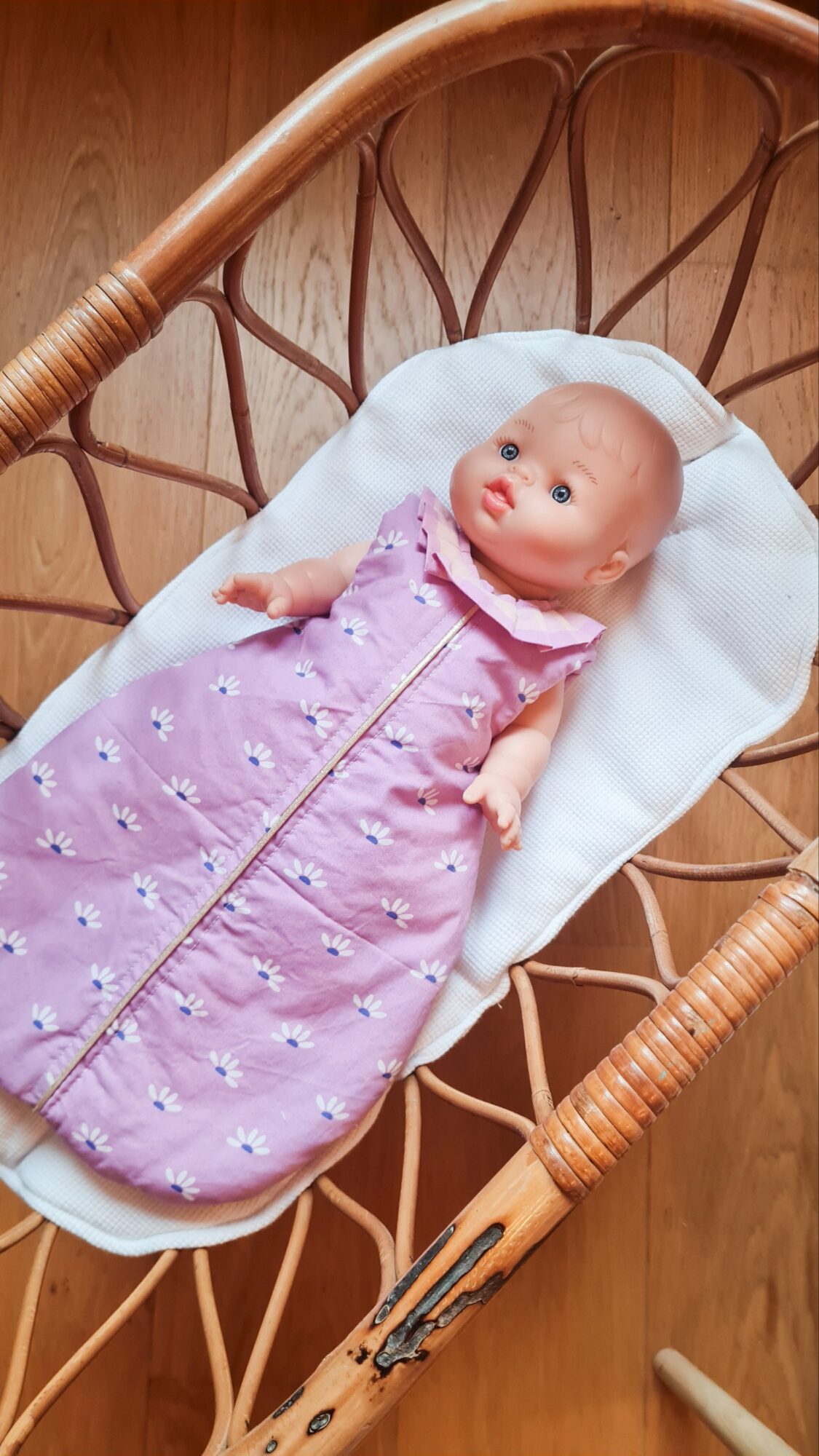 Turbulette Gigoteuse pour poupée - VIOLINE