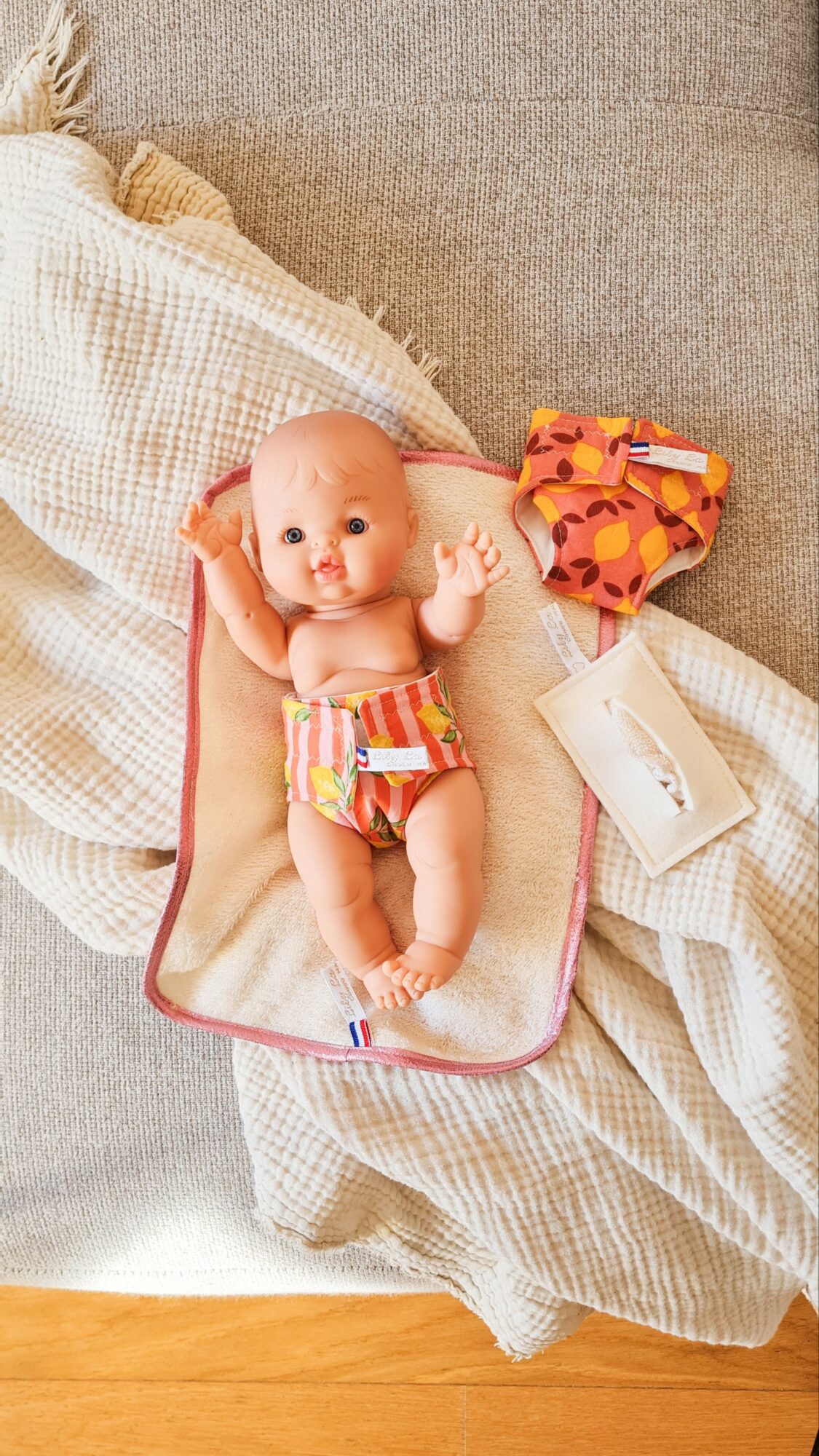 Coffret change poupée 34cm ORANGE – Image 6