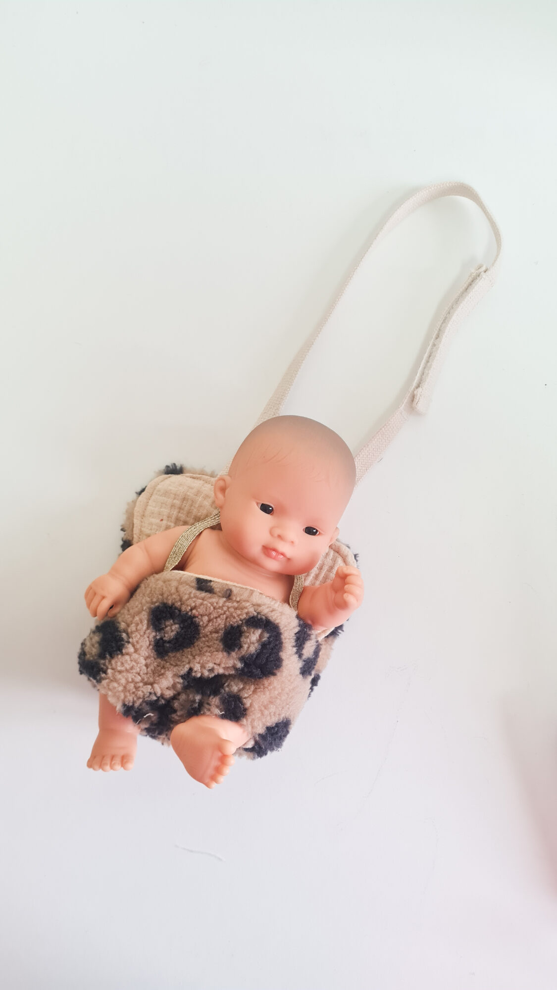 Porte-poupée Minus 21cm LEO