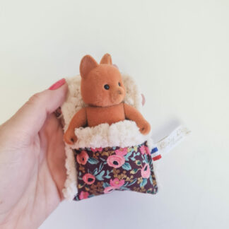 Mini Lit + petit malin lapin vintage chiné