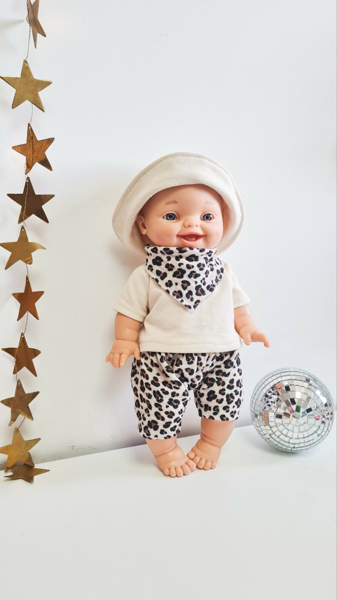 Tenue poupée garçon 34cm- LEOPARDO