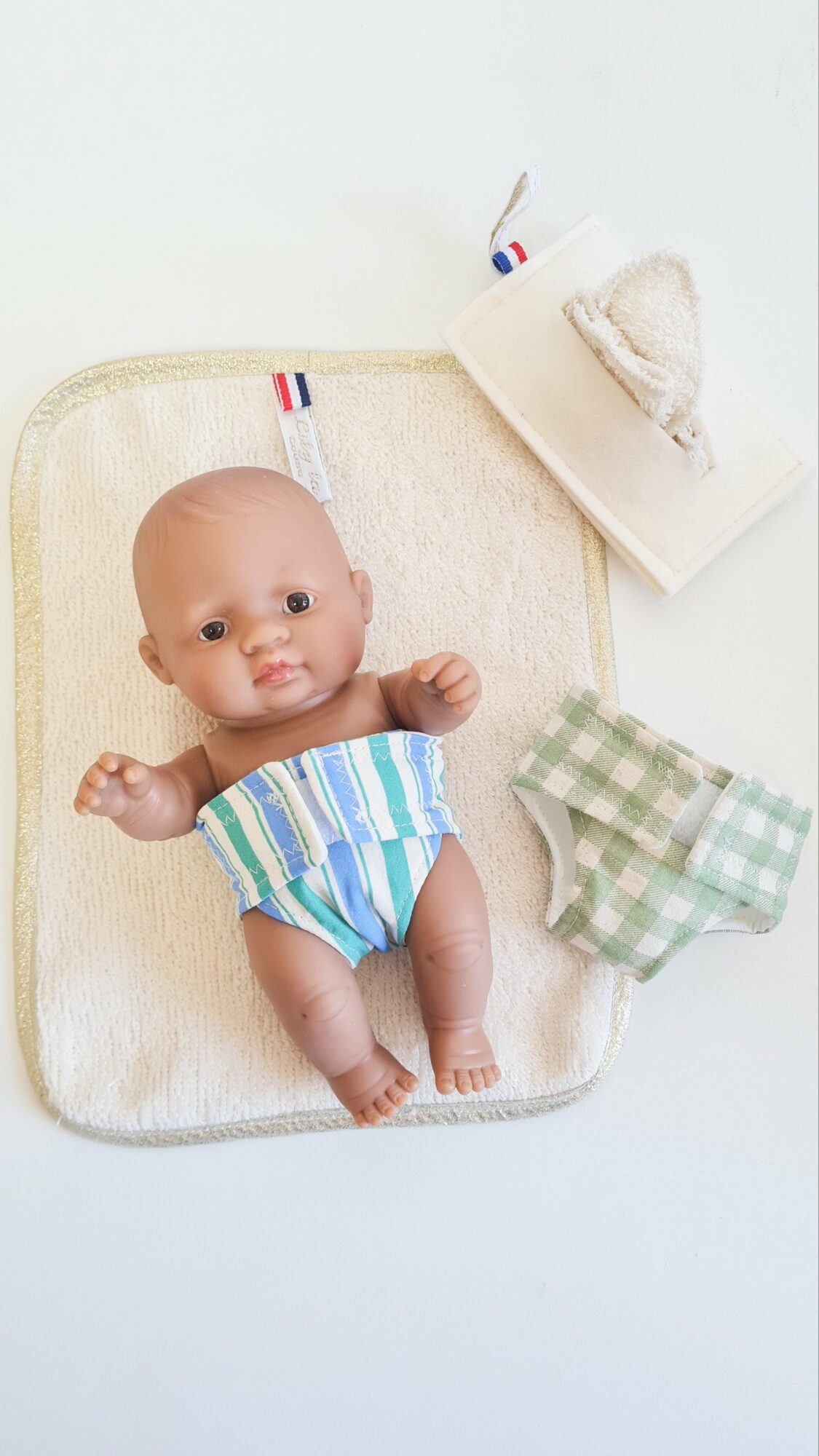 Coffret change poupée MINUS 21cm - RAYURES – Image 3