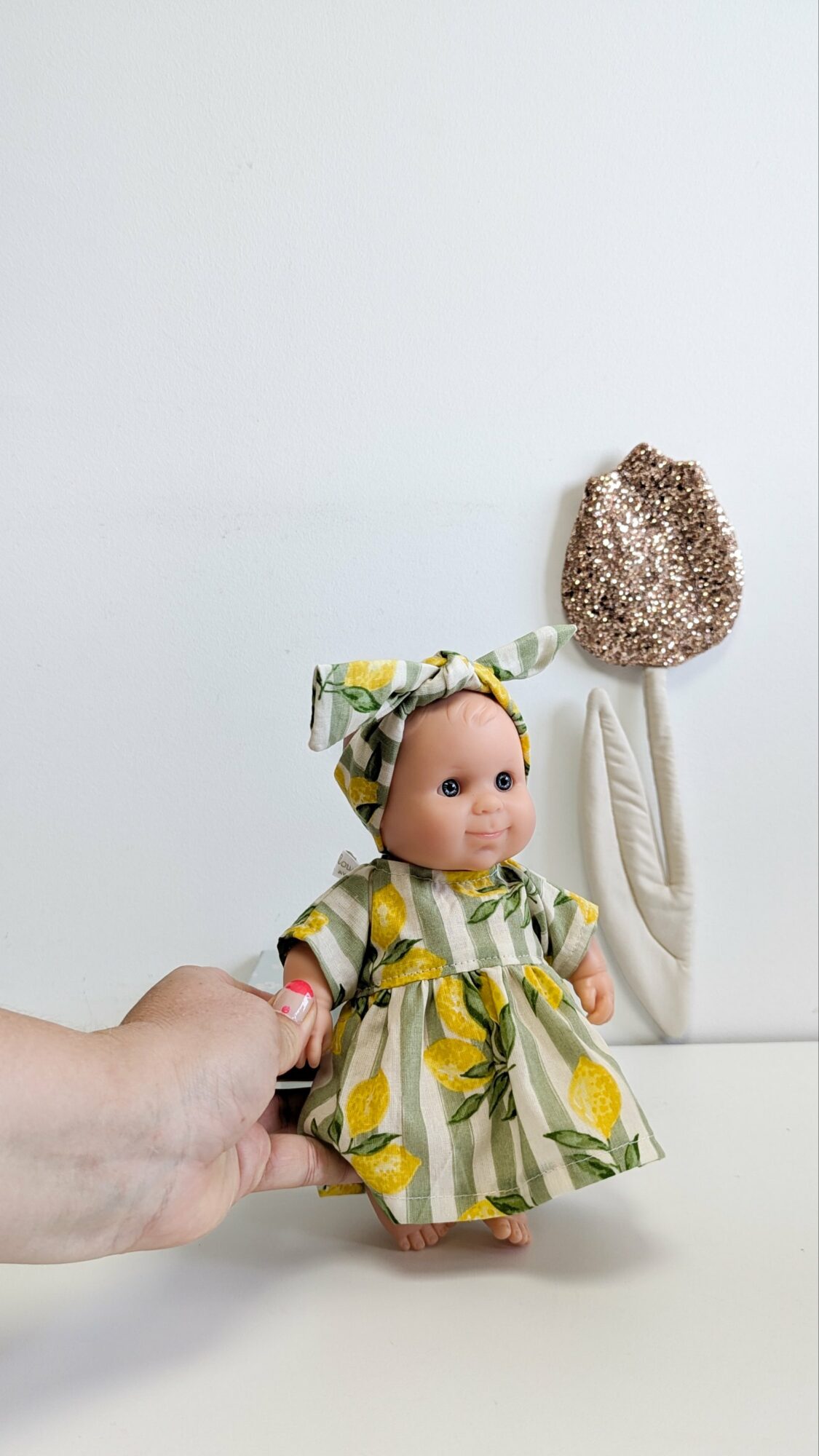 Tenue poupée 21cm - Robe CITRON VERT – Image 3