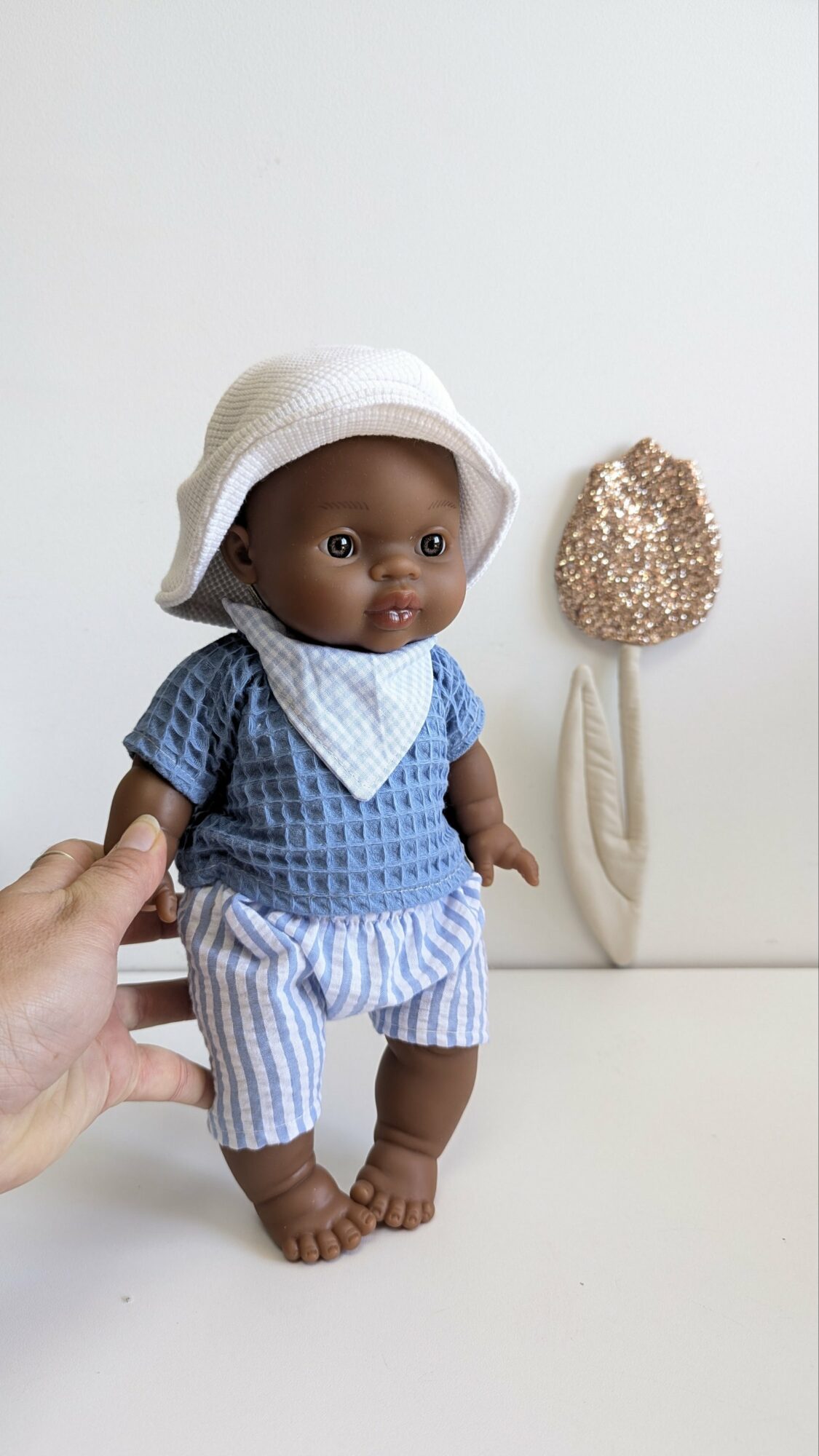 Tenue poupée garçon 34cm- VICHY BLEU – Image 5