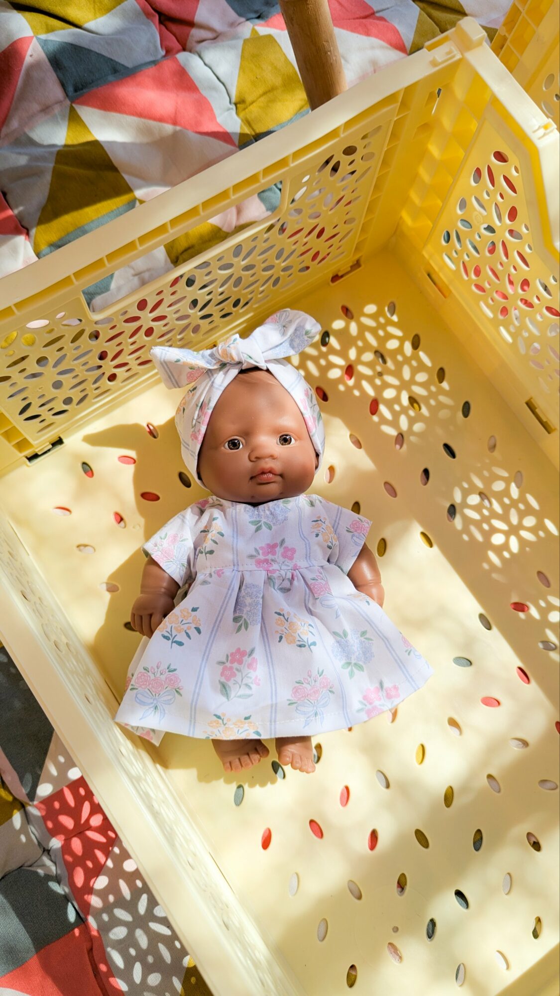 Tenue poupée 21cm - Robe EVA – Image 3