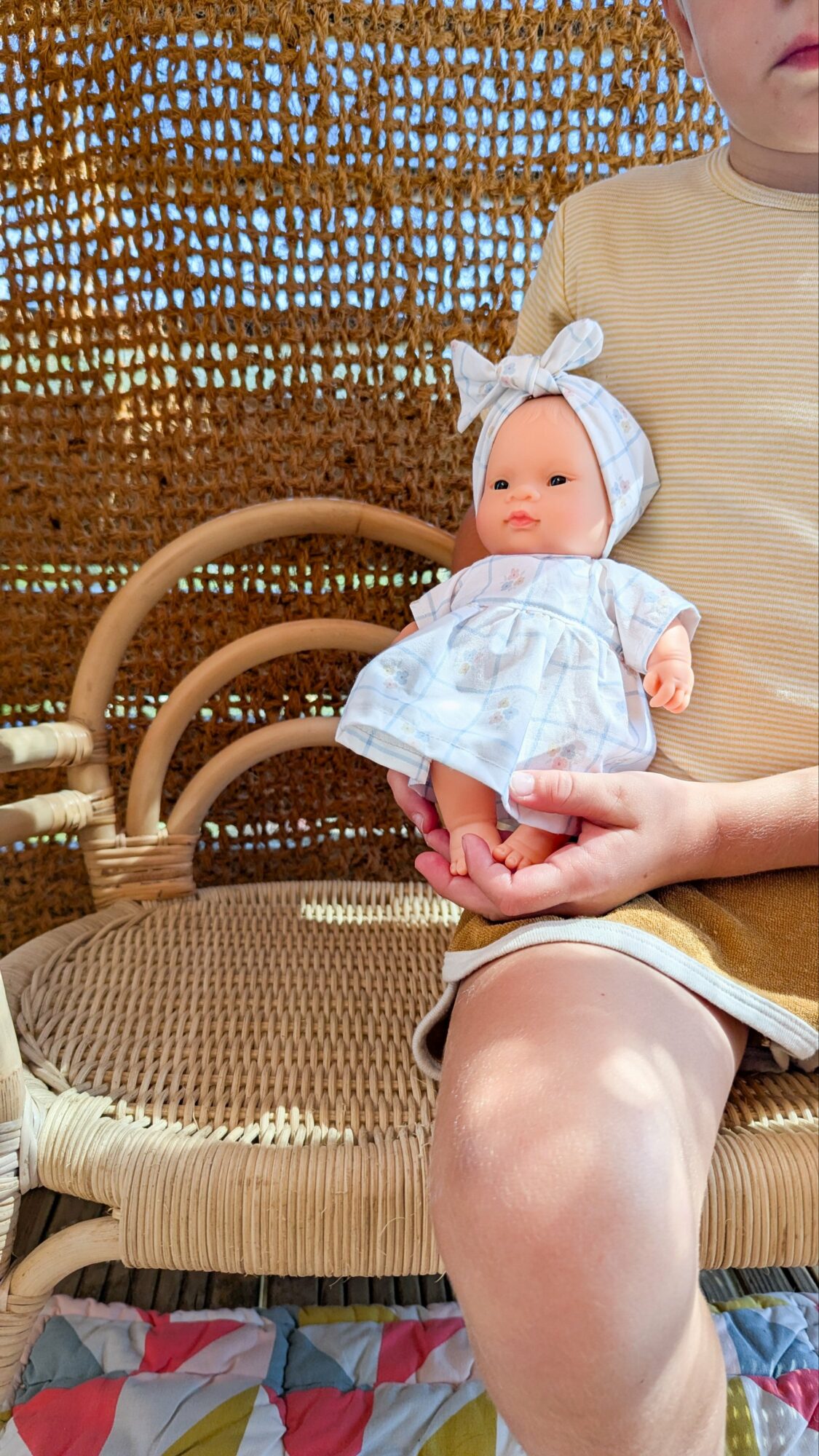Tenue poupée 21cm - Robe CARA – Image 3