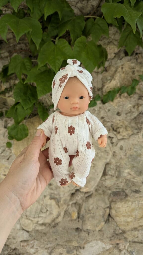 Tenue poupée 21cm - Combi sans pied- FEUILLE
