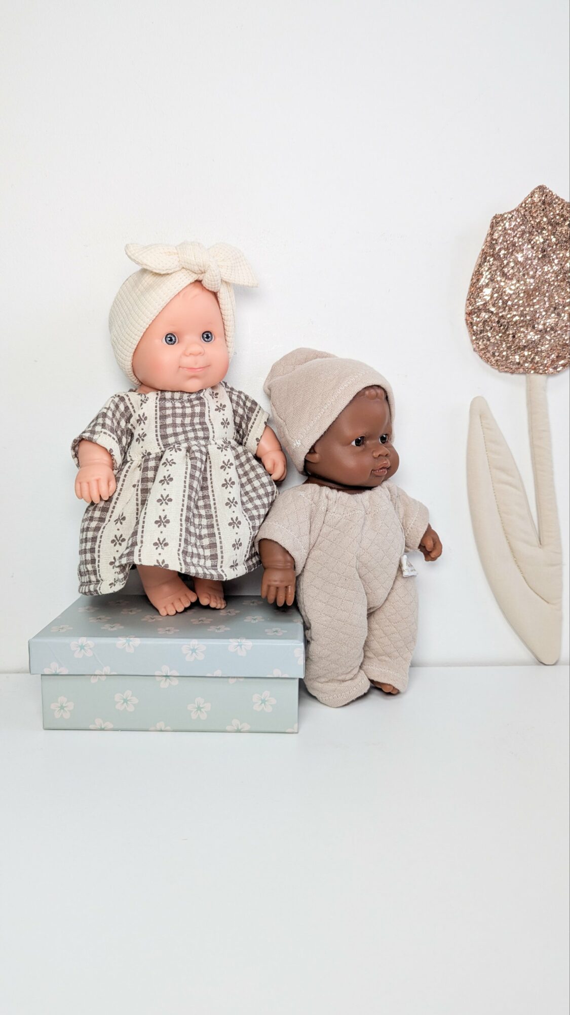 Tenue poupée 21cm - au choix BEIGE – Image 7